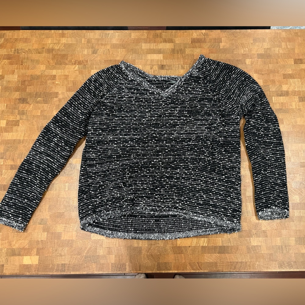 Boutique Sweater Black and White One Size